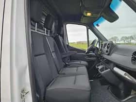 Mercedes-Benz Sprinter (2021) thumbnail 6