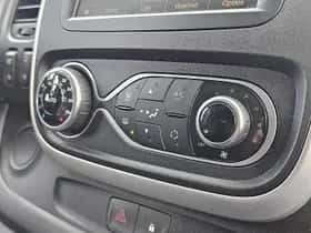 Renault Trafic (2021) thumbnail 9