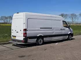 Mercedes-Benz Sprinter (2018) thumbnail 3
