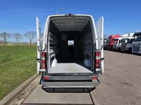 Mercedes-Benz Sprinter (2018) thumbnail 10