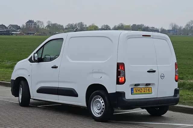 Opel Combo (2021) thumbnail 5