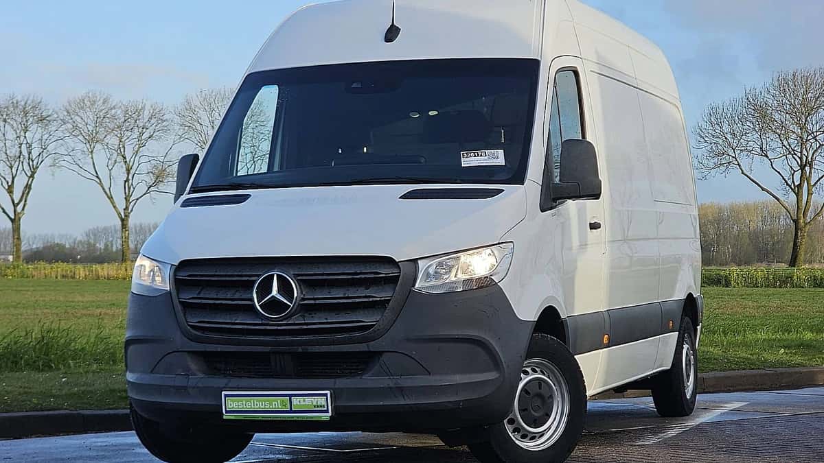 Mercedes-Benz Sprinter (2018) — foto 1
