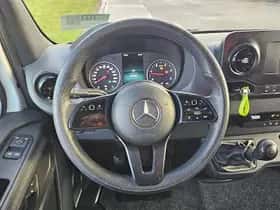 Mercedes-Benz Sprinter (2018) thumbnail 10