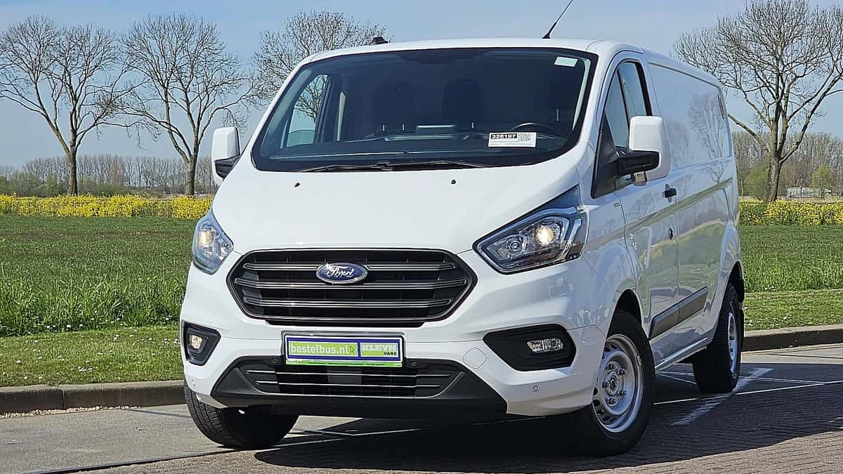 Ford Transit (2021) — foto 1