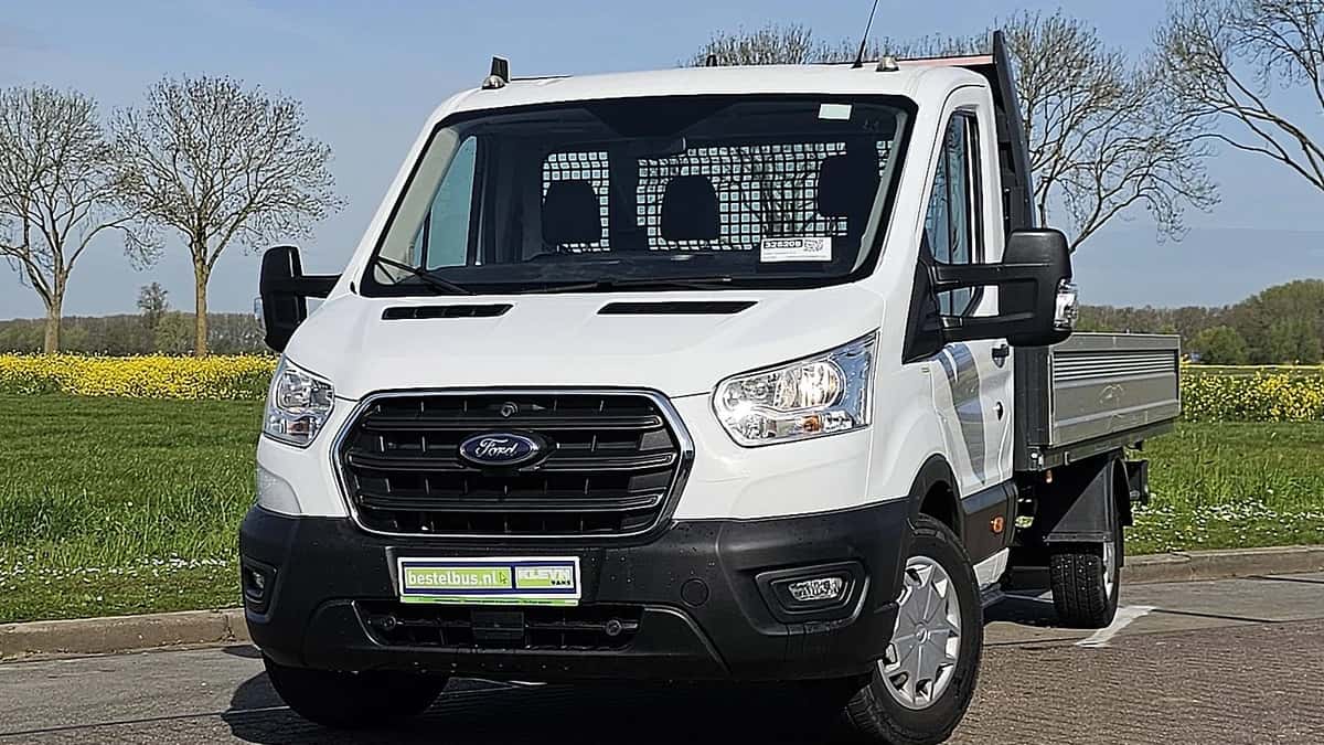 Ford Transit (2021) — foto 1