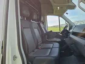 Volkswagen Crafter (2023) thumbnail 6