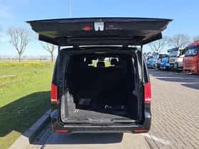 Mercedes-Benz EQV (2022) thumbnail 14