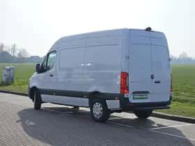 Mercedes-Benz eSprinter (2024) thumbnail 5