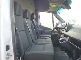 Mercedes-Benz eSprinter (2024) thumbnail 6