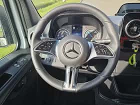 Mercedes-Benz eSprinter (2024) thumbnail 10