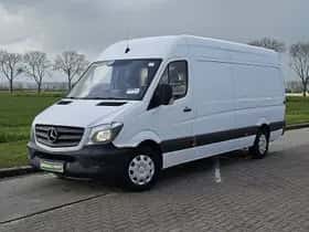 Mercedes-Benz Sprinter (2017) thumbnail 2