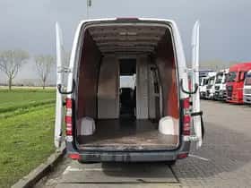 Mercedes-Benz Sprinter (2017) thumbnail 11