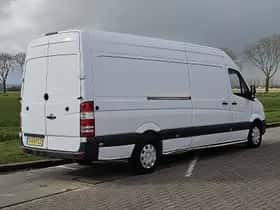 Mercedes-Benz Sprinter (2017) thumbnail 3