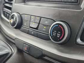 Ford Transit (2023) thumbnail 9