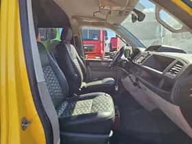 Volkswagen Transporter (2019) thumbnail 6