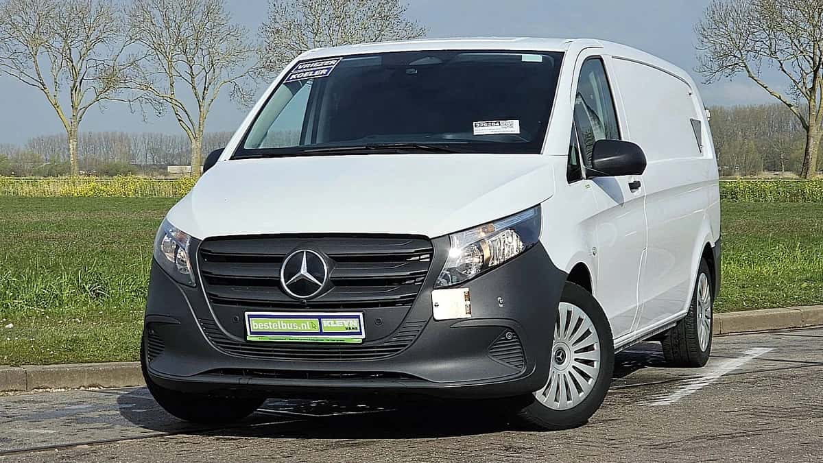 Mercedes-Benz Vito (2024) — foto 1