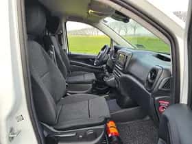Mercedes-Benz Vito (2024) thumbnail 6