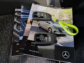 Mercedes-Benz eVito (2024) thumbnail 11