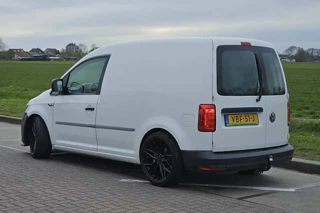 Volkswagen Caddy (2019) thumbnail 5