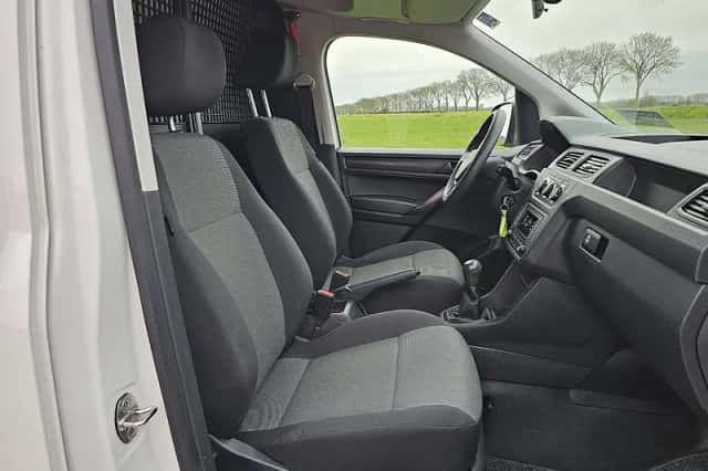 Volkswagen Caddy (2019) thumbnail 6