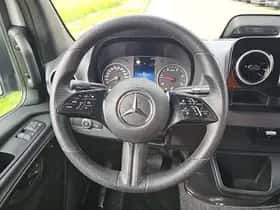 Mercedes-Benz Sprinter (2024) thumbnail 11
