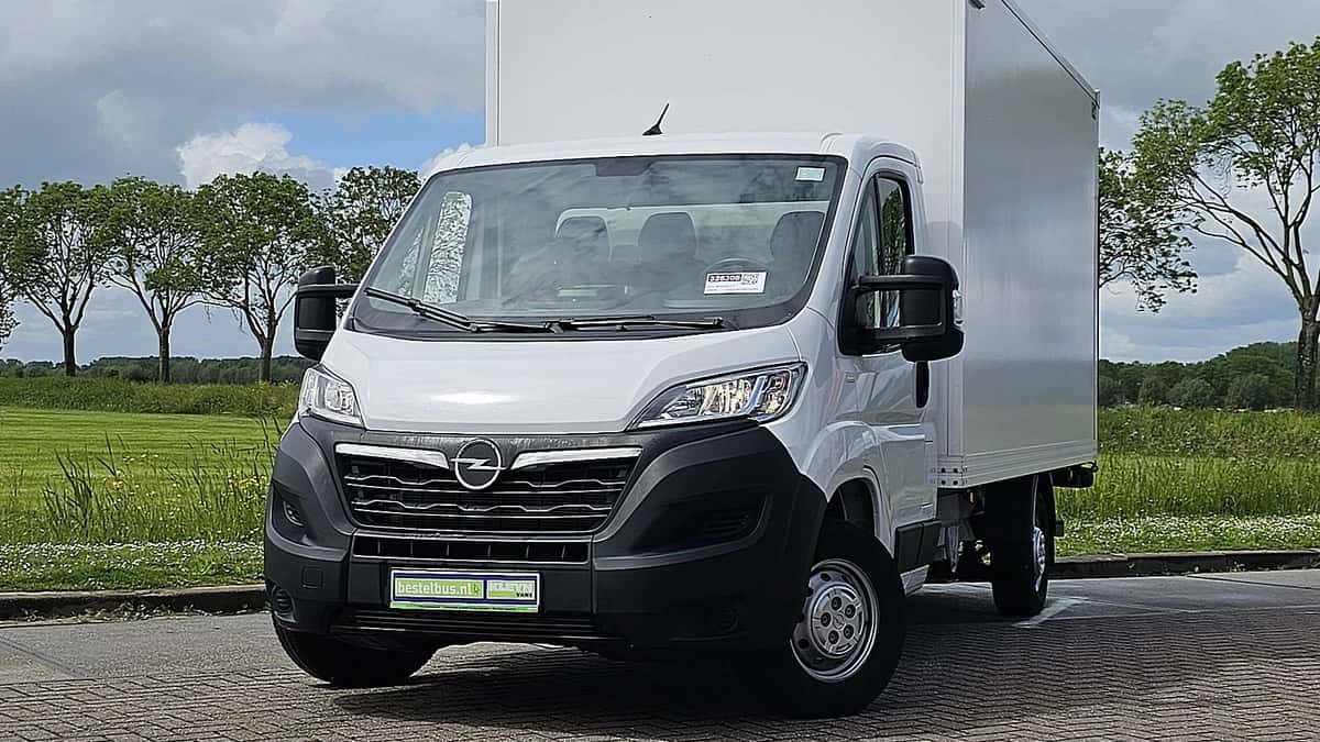 Opel Movano (2024) — foto 1