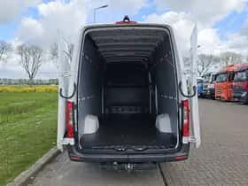 Mercedes-Benz Sprinter (2021) thumbnail 12