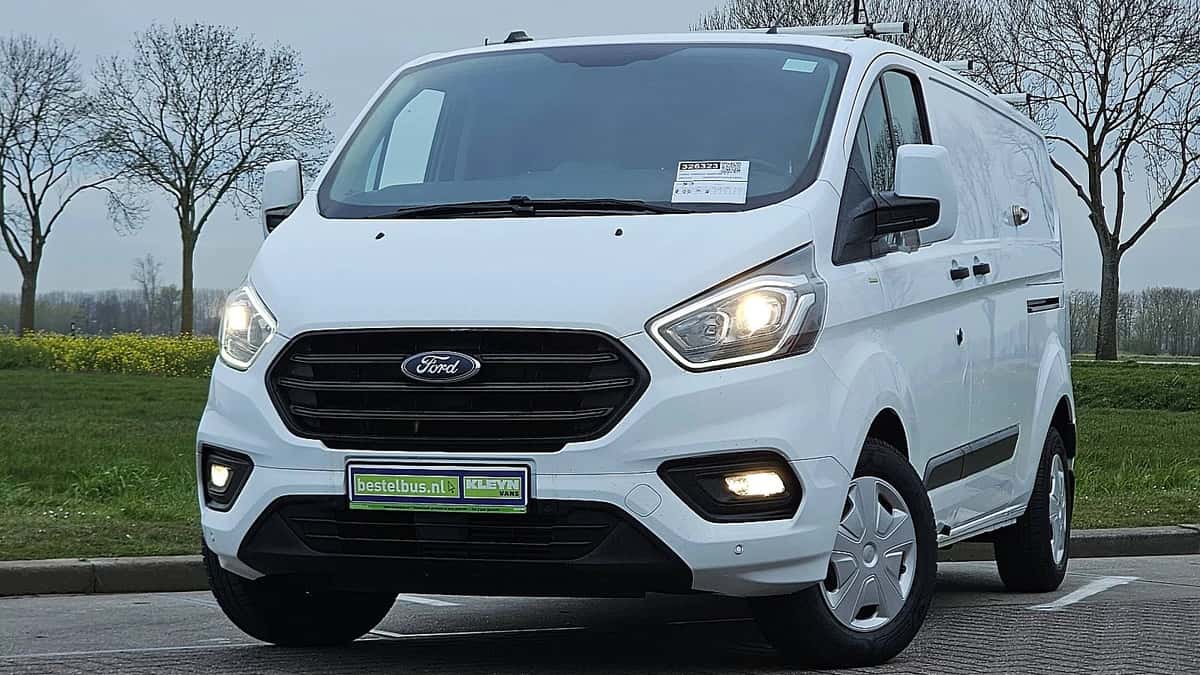 Ford Transit (2021) — foto 1