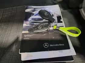 Mercedes-Benz Sprinter (2016) thumbnail 12