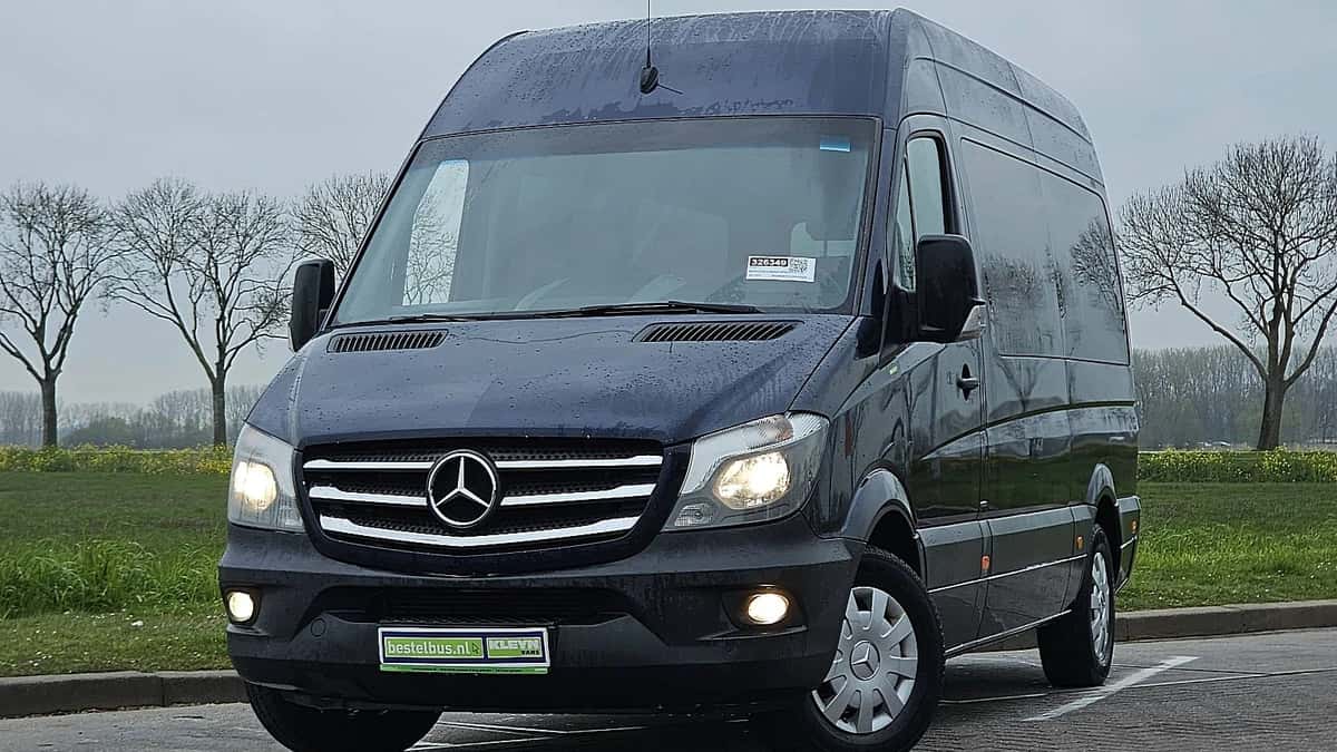 Mercedes-Benz Sprinter (2017) — foto 1