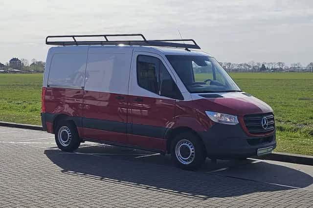 Mercedes-Benz Sprinter (2019) thumbnail 4