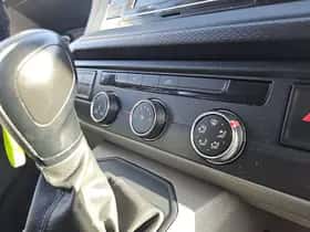 Volkswagen Transporter (2022) thumbnail 9