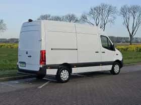 Mercedes-Benz Sprinter (2023) thumbnail 3