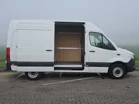 Mercedes-Benz Sprinter (2024) thumbnail 15