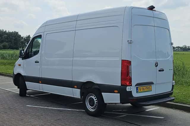 Mercedes-Benz Sprinter (2024) thumbnail 5