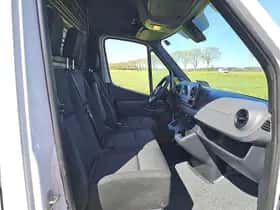 Mercedes-Benz Sprinter (2022) thumbnail 6