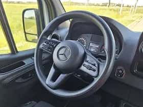 Mercedes-Benz Sprinter (2022) thumbnail 8