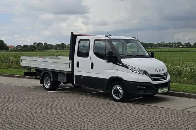 Iveco Daily (2024) thumbnail 4