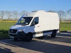 Mercedes-Benz Sprinter (2021) thumbnail 2