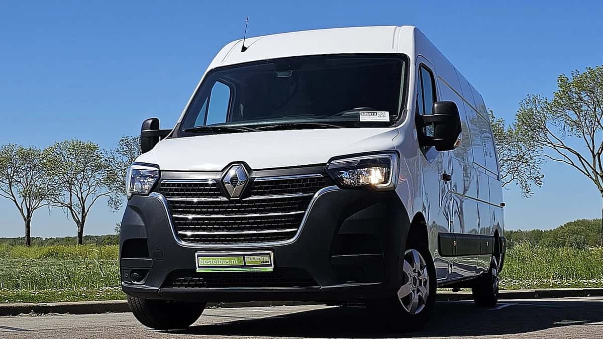 Renault Master (2022) — foto 1