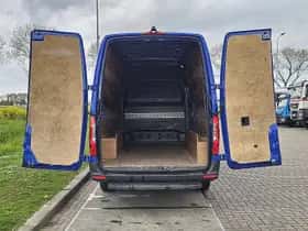 Mercedes-Benz Sprinter (2024) thumbnail 13