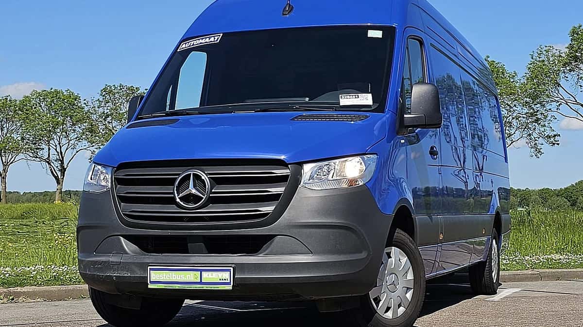 Mercedes-Benz Sprinter (2024) — foto 1