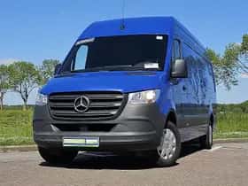Mercedes-Benz Sprinter (2024)