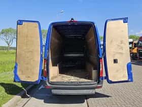 Mercedes-Benz Sprinter (2024) thumbnail 13