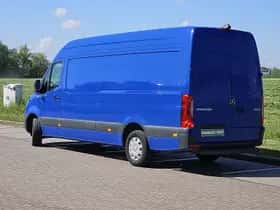 Mercedes-Benz Sprinter (2024) thumbnail 5