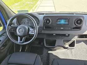 Mercedes-Benz Sprinter (2024) thumbnail 7
