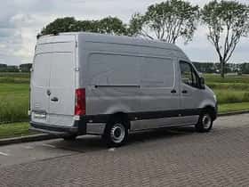 Mercedes-Benz Sprinter (2020) thumbnail 3