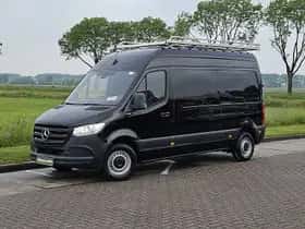 Mercedes-Benz Sprinter (2020) thumbnail 2