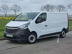 Opel Vivaro (2017) thumbnail 2