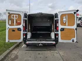 Opel Vivaro (2017) thumbnail 13